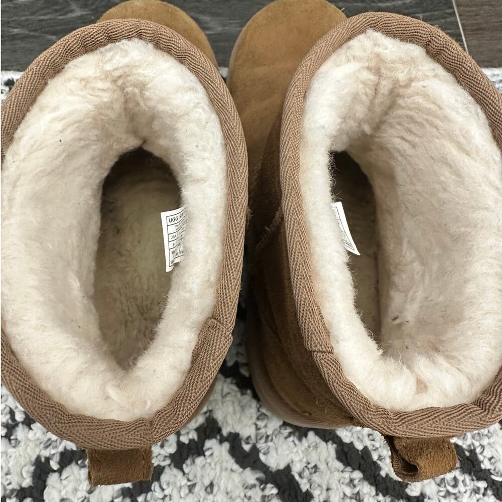 UGG Kids Classic Mini Platform Chestnut Boots Big Kid Size 6 - Picture 6 of 9